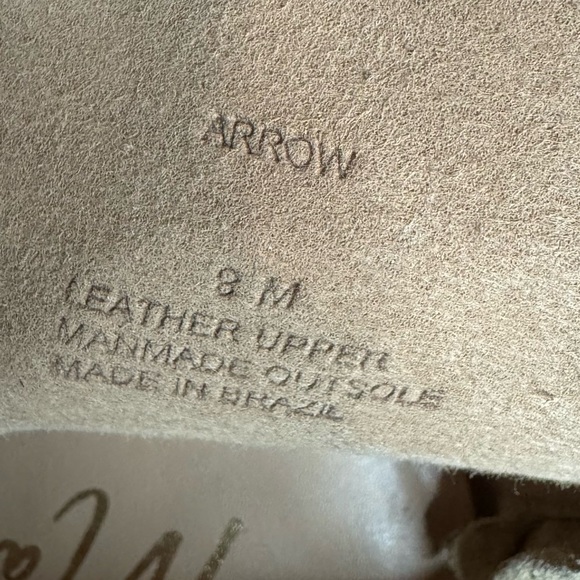 Matisse Arrow, Western Suede Bootie With Almond Toe. - Picture 6 of 8